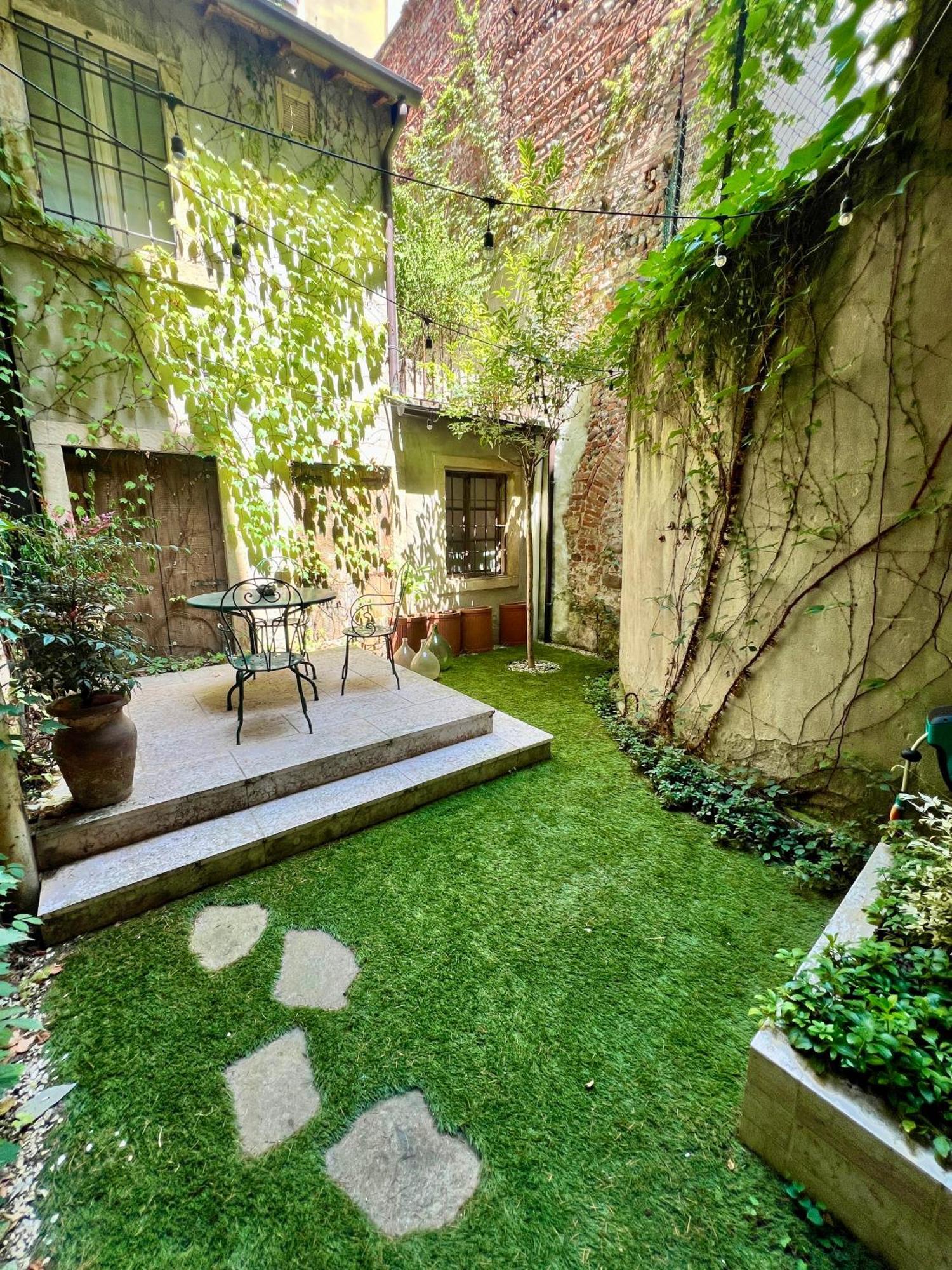 Room Verona Ai Conti Экстерьер фото