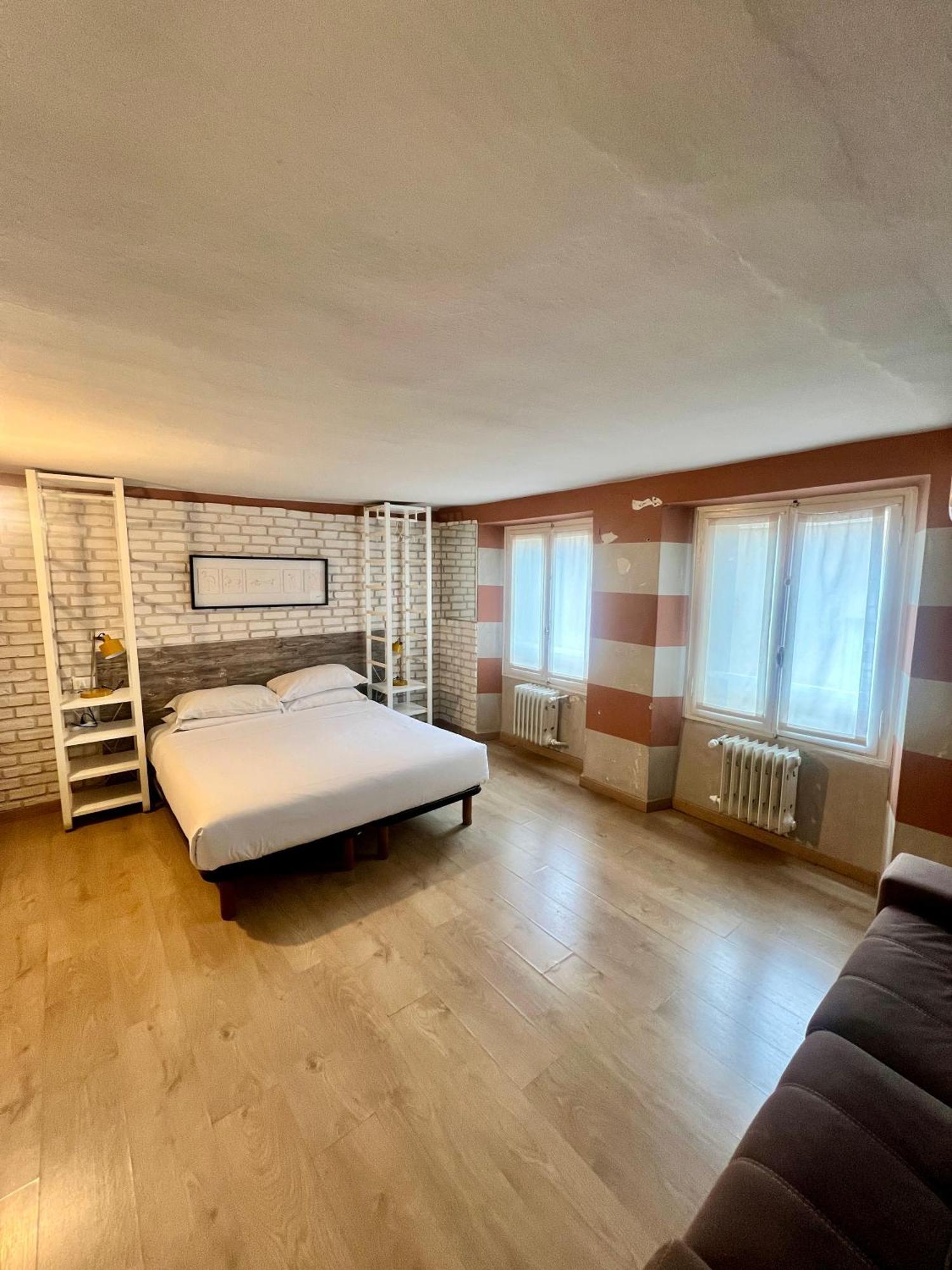 Room Verona Ai Conti Экстерьер фото