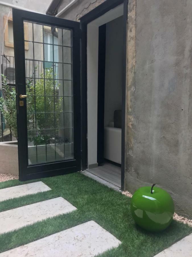 Room Verona Ai Conti Экстерьер фото