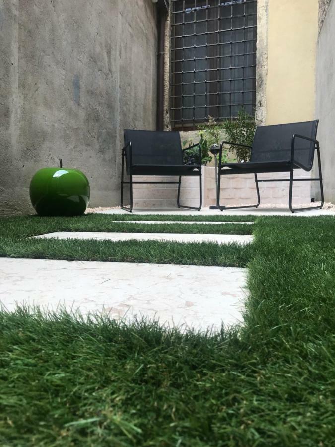Room Verona Ai Conti Экстерьер фото